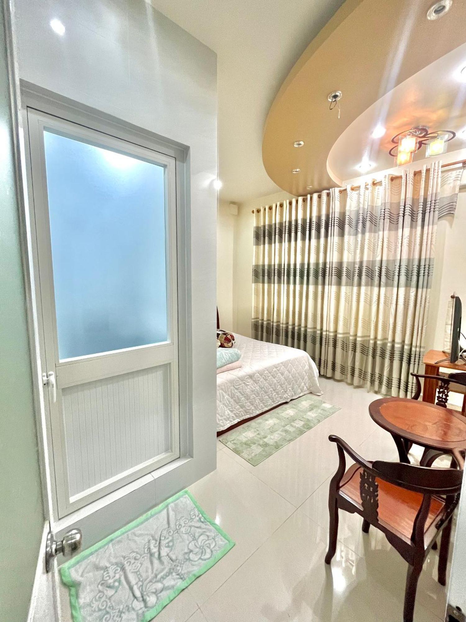 Cherry Homestay - Hoang De Motel Châu Đốc Kültér fotó